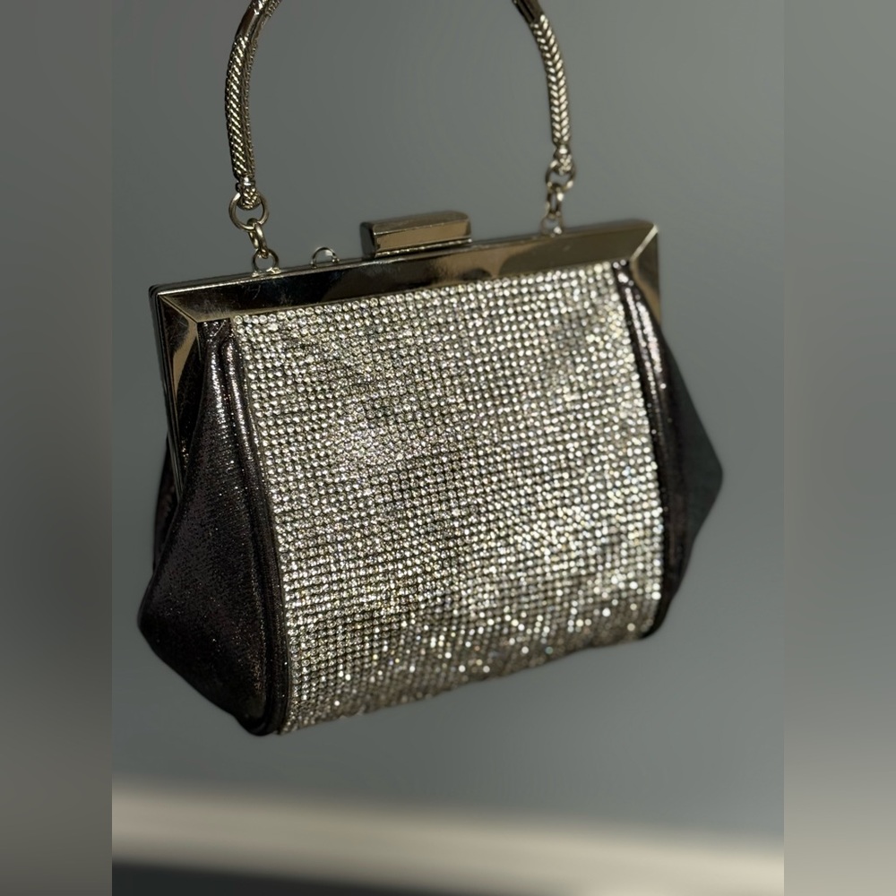 Metallic bling coin purse with handle